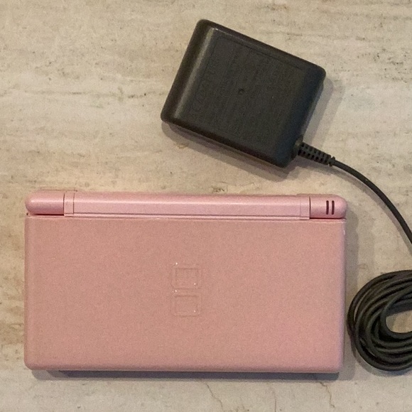 Nintendo DS Lite Console & Charger Coral Pink Handheld & Tetris Party DS Game - Picture 14 of 16
